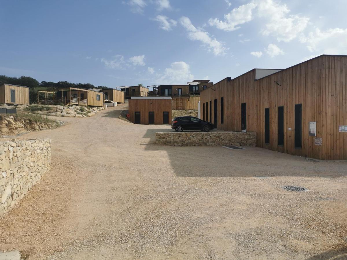 Camping Les Lodges Du Lagon Calvisson Kültér fotó