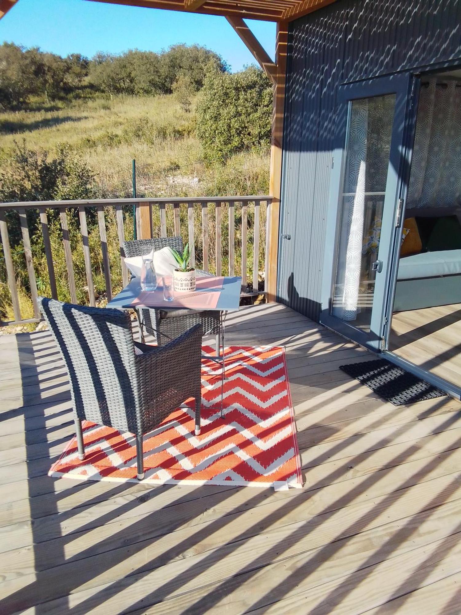 Camping Les Lodges Du Lagon Calvisson Kültér fotó